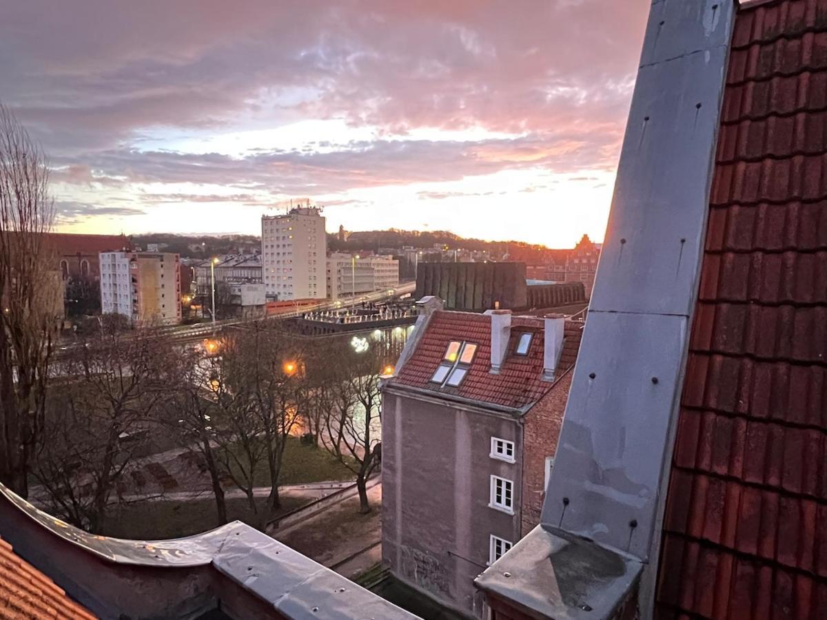 Old Town - Under The Clouds * Gdańsk